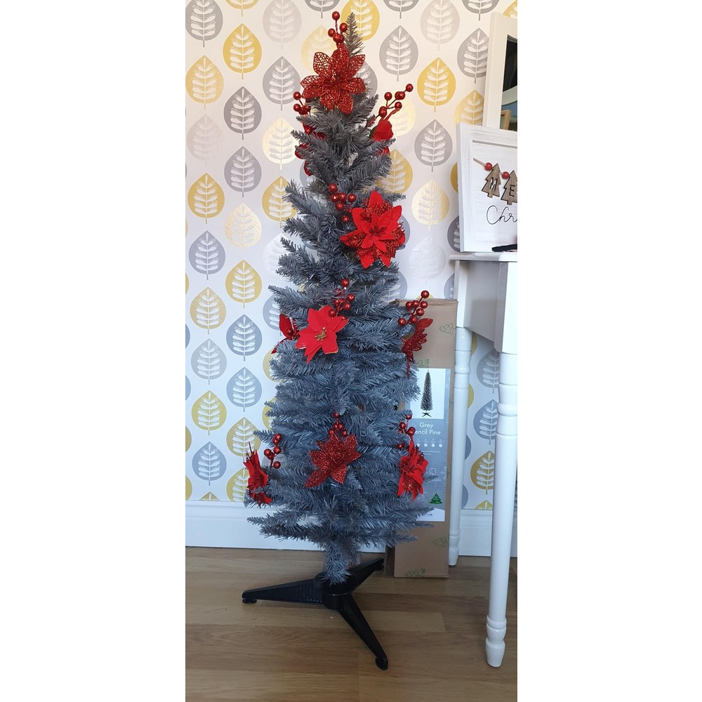 Customer display: Grey pine pencil Christmas tree (4ft)