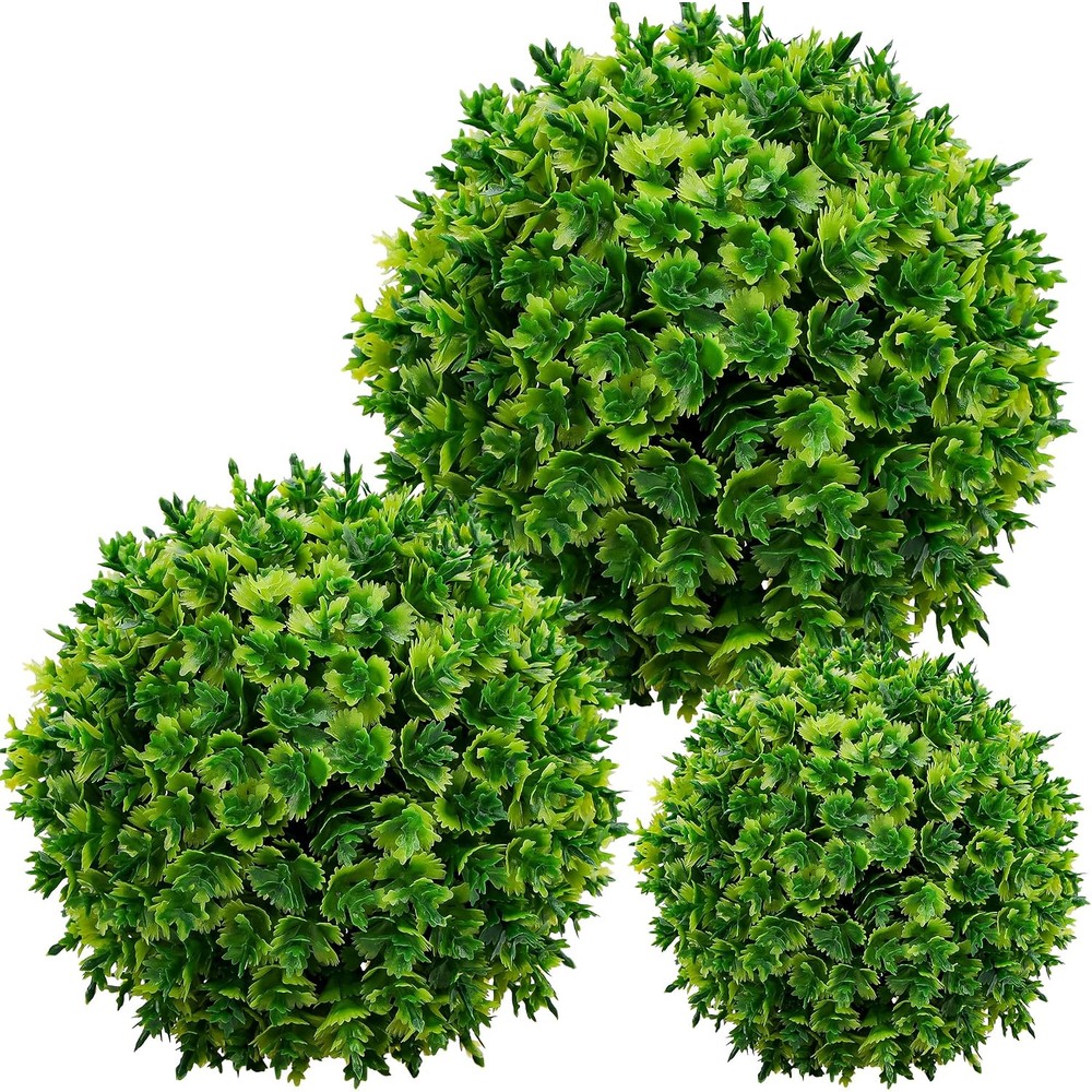 Mixed-size artificial boxwood topiary balls (set of 3)