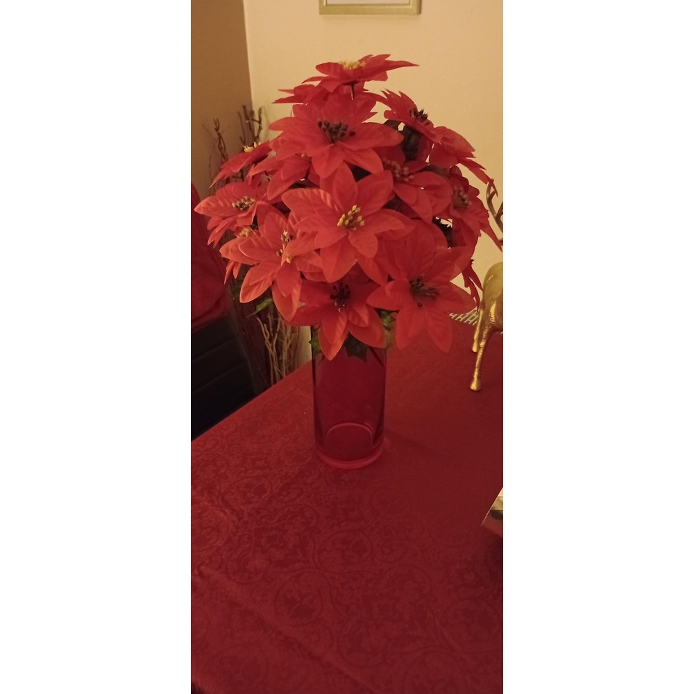 Customer display: Red artificial poinsettia bunches with wired stems (four bunches, 35cm)