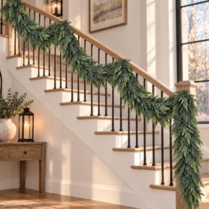 SHOPNEW artificial cypress and pine Christmas garland (270cm)