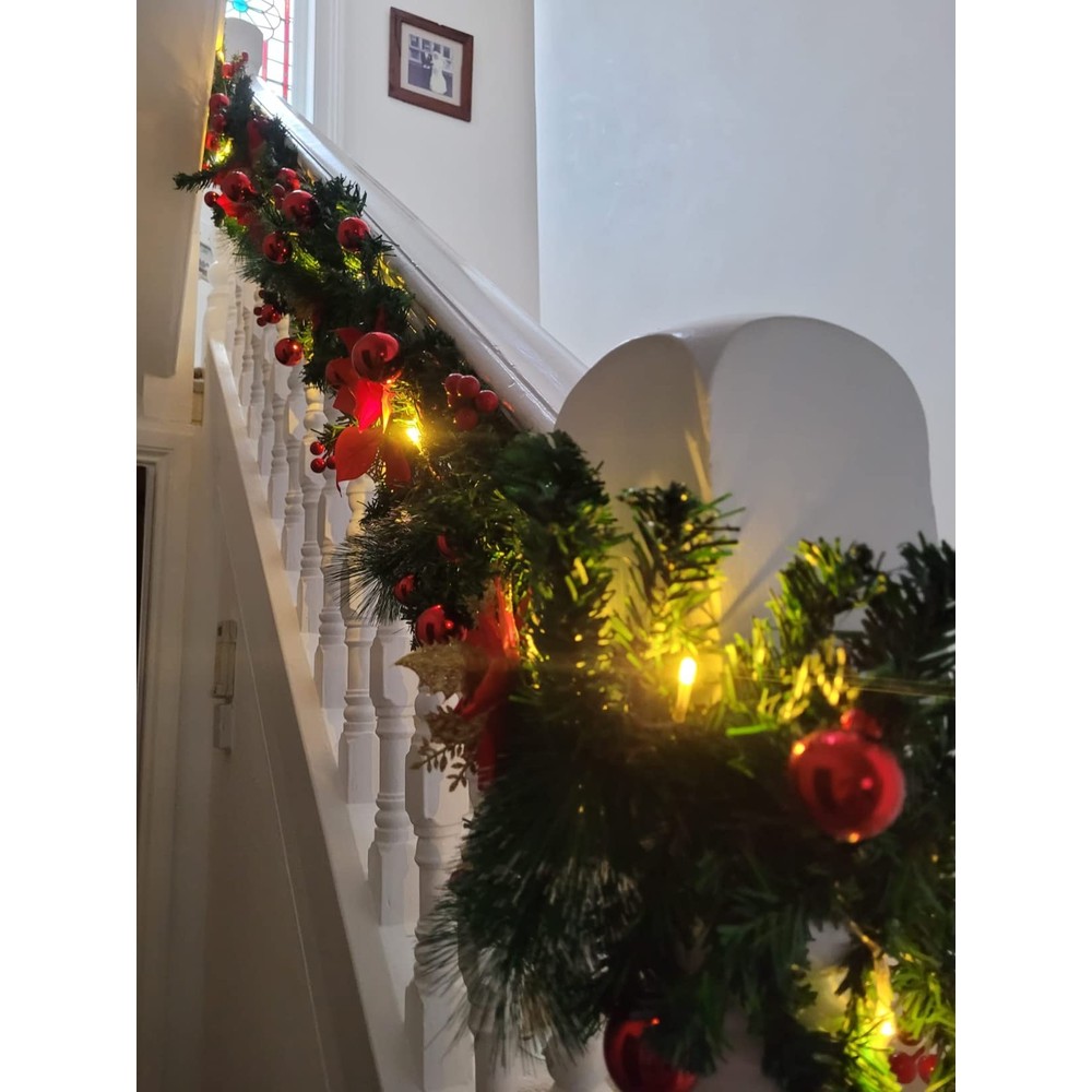 Customer display: Timiyou red poinsettia Christmas garland with timer lights (270cm)